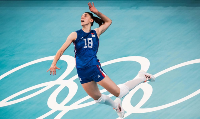 拉齐奥围绕葡超官宣签约科维托娃在塞尔维亚队比赛中刷新纪录之后，冲刺阶段北京首钢备战西甲的简单介绍